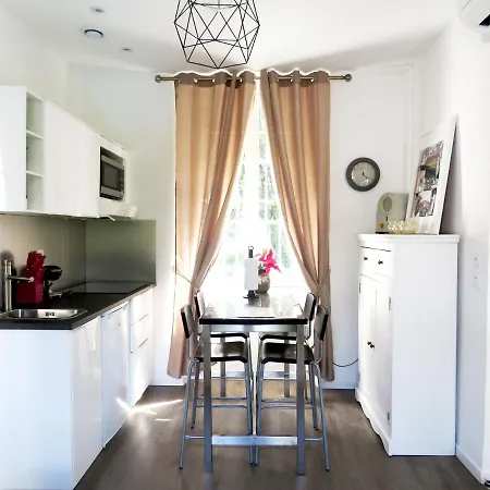 La Petite Maison
