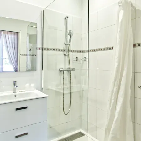 La Petite Maison Lejlighedshotel