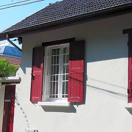 La Petite Maison Апарт-отель 3*