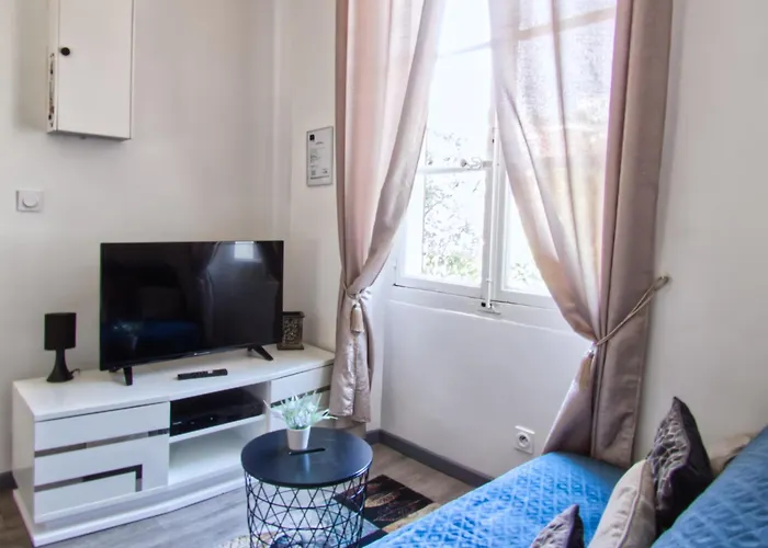 Apartahotel La Petite Maison